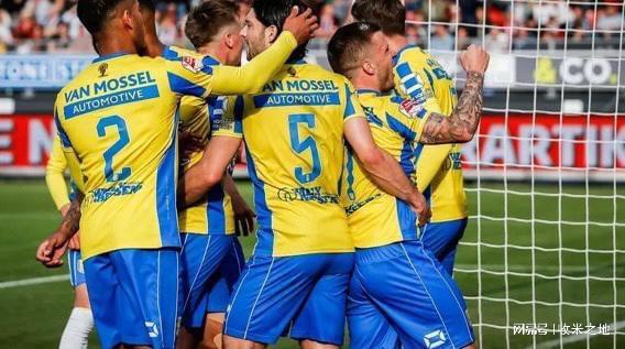 海港猛烈的 海港猛烈的