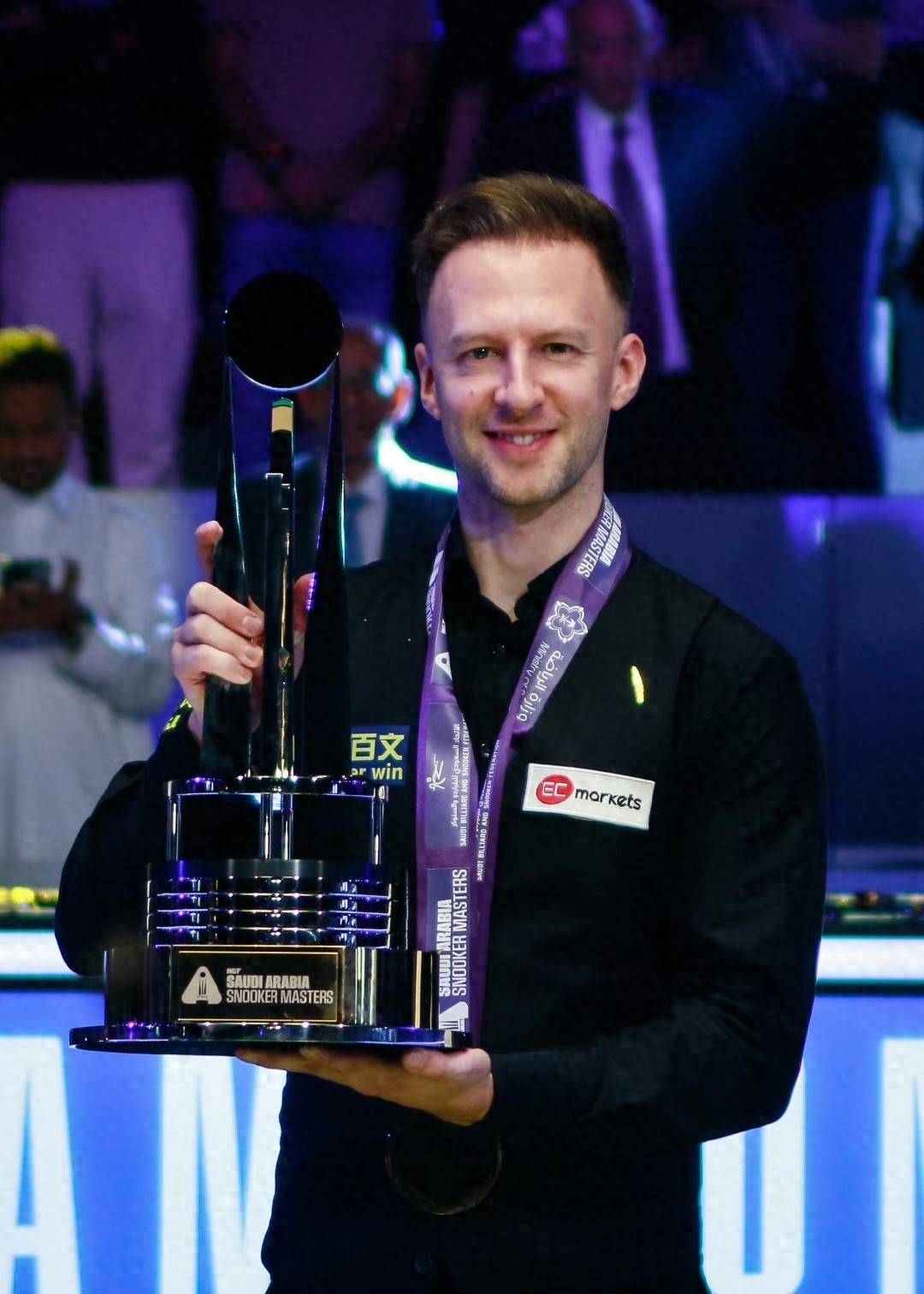 赛场上表现 赛场上表现