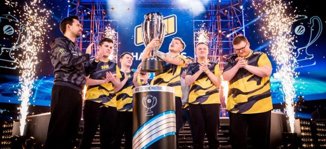 军的警示 军的警示